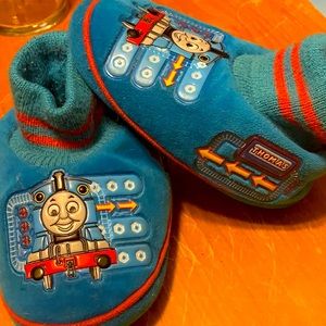 Thomas the train house shoes